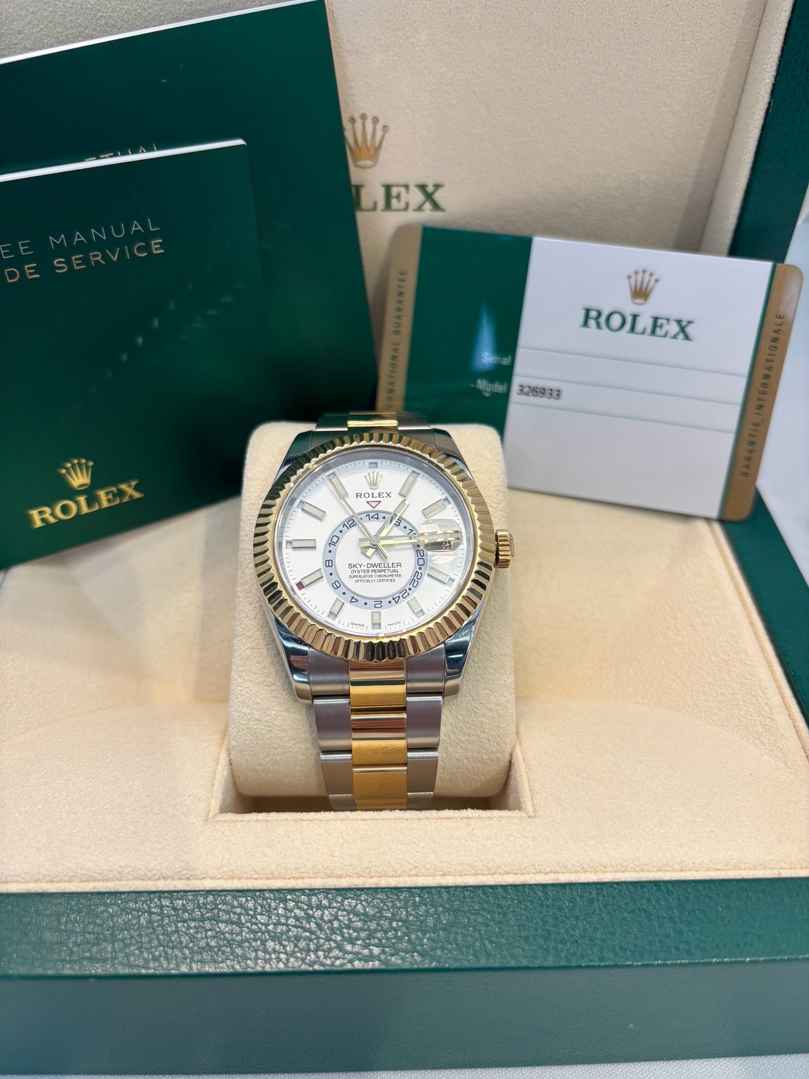 Yellow Gold Rolex Sky Dweller Manual Rolex Sky-Dweller 326938